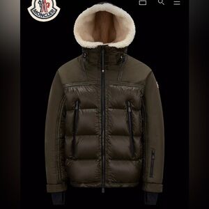 Moncler Morgins Short Down Jacket